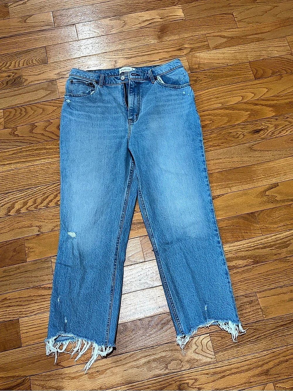 Abercrombie & Fitch Ultra High Rise Kick Flare Jeans Blue Waist 31 (12)